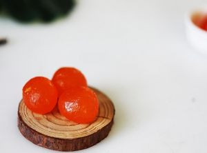 Trứng muối vắt tro truyền thống