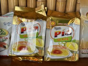 Bánh pía đậu xanh sầu riêng